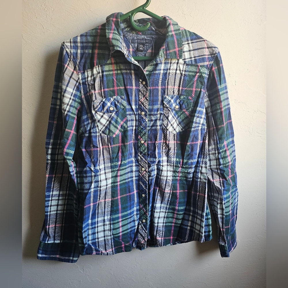 Tommy Hilfiger Plaid Button-Up Shirt